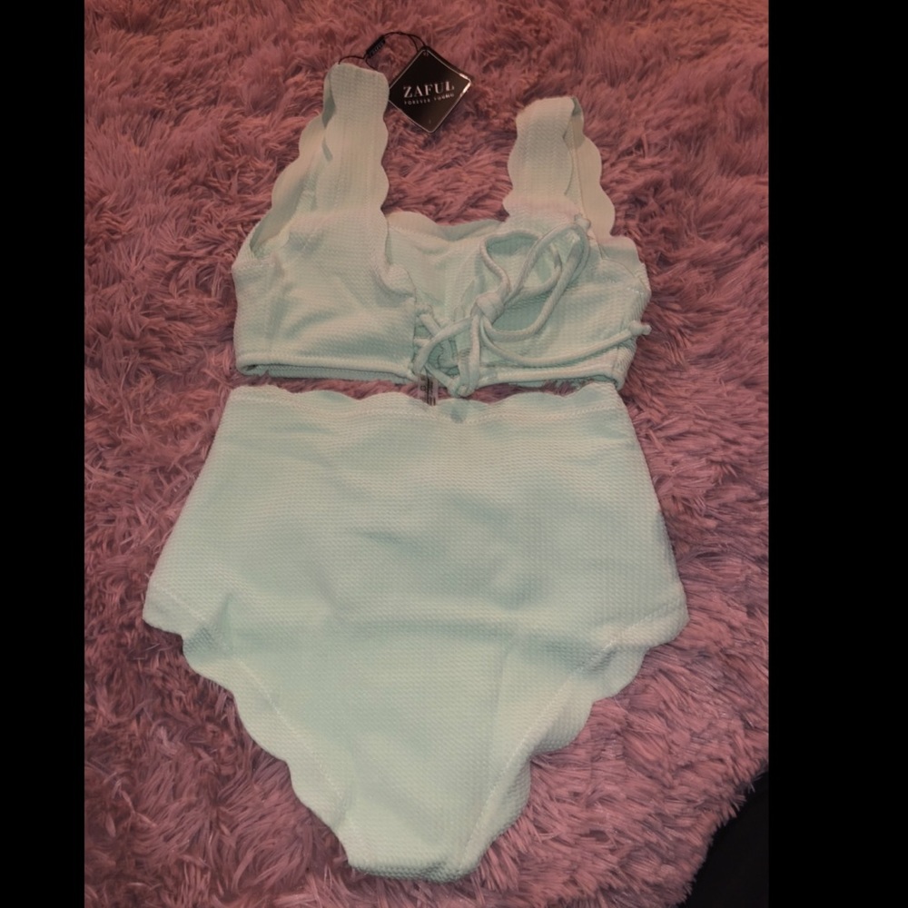ZAFUL - Picture 2 of 4
